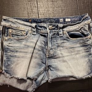 Miss Me Shorts